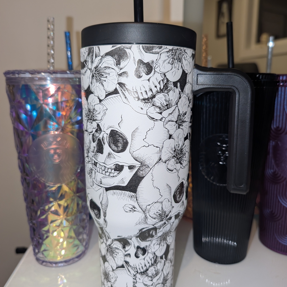 Hydrapeak Skull and Floral Tumbler